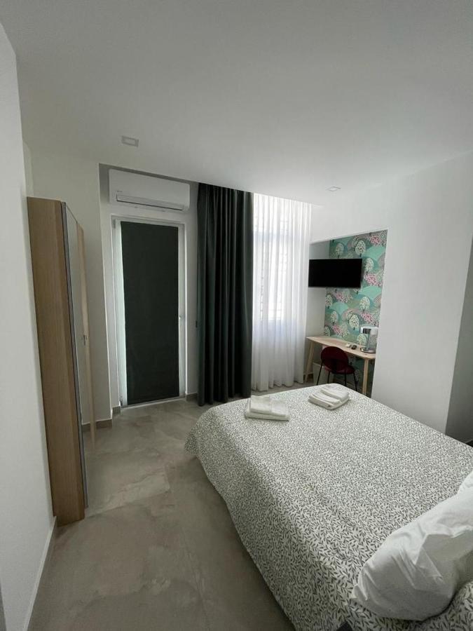 Domus Cervantes Apartment Napoli Ngoại thất bức ảnh