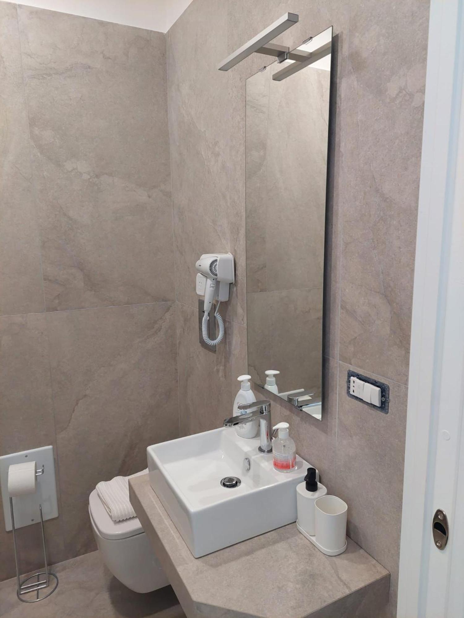 Domus Cervantes Apartment Napoli Ngoại thất bức ảnh